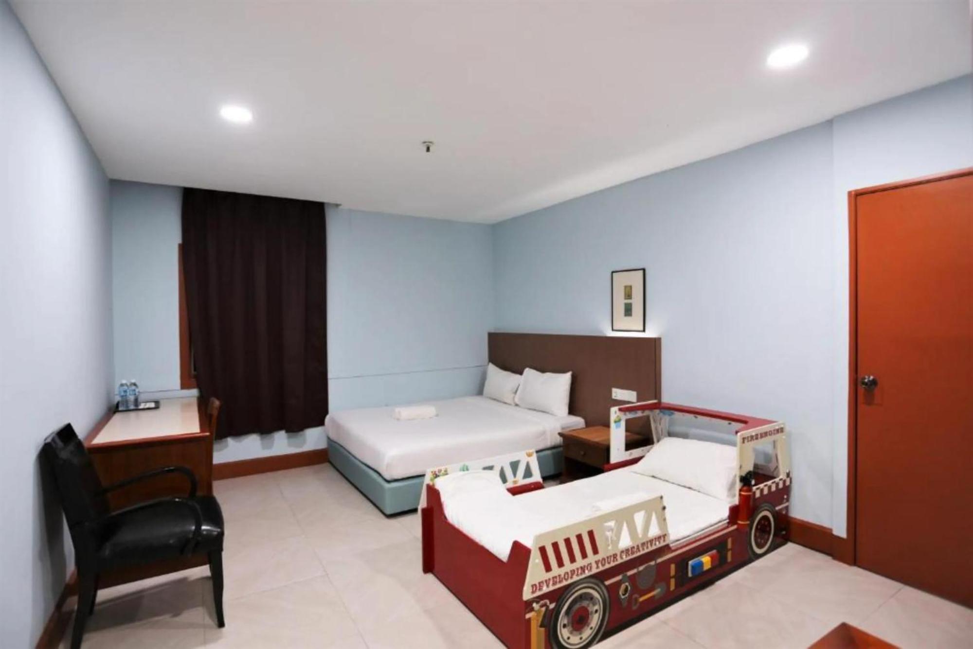 Orkid Hotel At Bukit Bintang Kuala Lumpur Extérieur photo