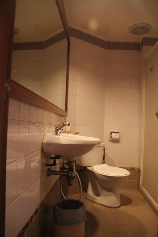 Orkid Hotel At Bukit Bintang Kuala Lumpur Extérieur photo